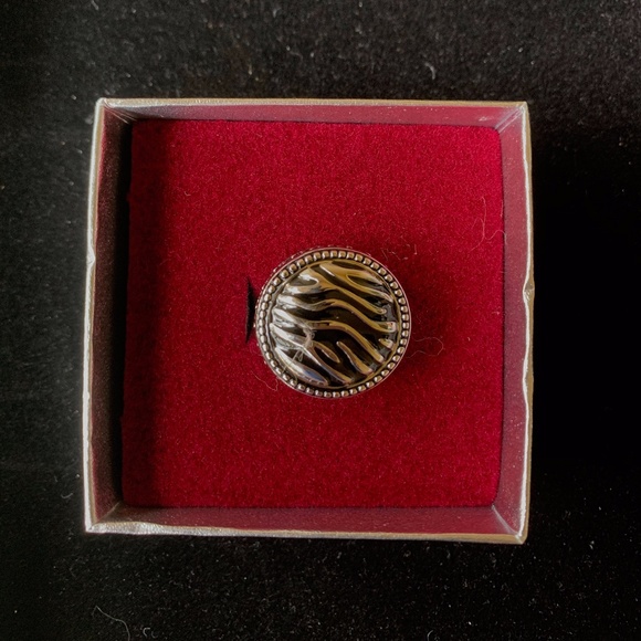 Retired Premier Designs "Safari" Ring - Picture 1 of 1